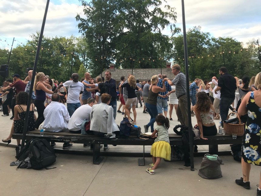 dansepladsen_benches_1